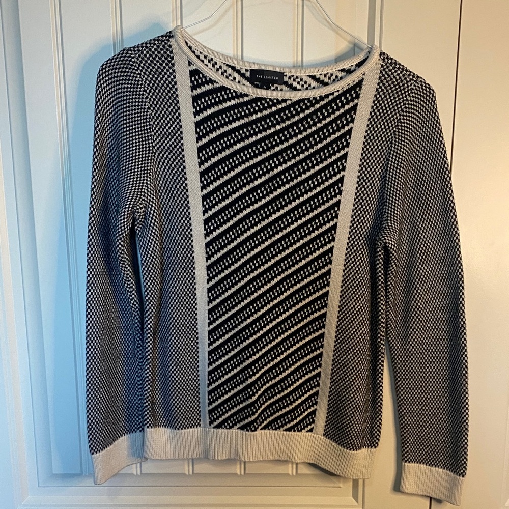 The Limited Black and White Patterned Sweater